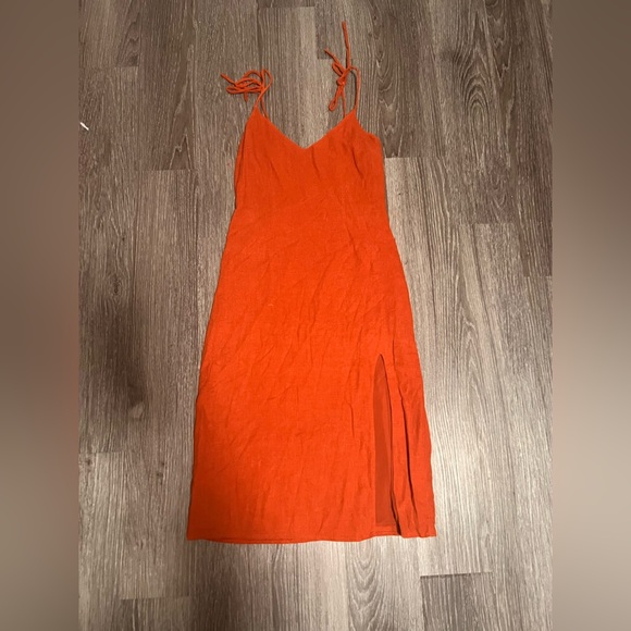 Abercrombie & Fitch Dresses & Skirts - Abercrombie & Fitch Orange Spaghetti Strap Sundress